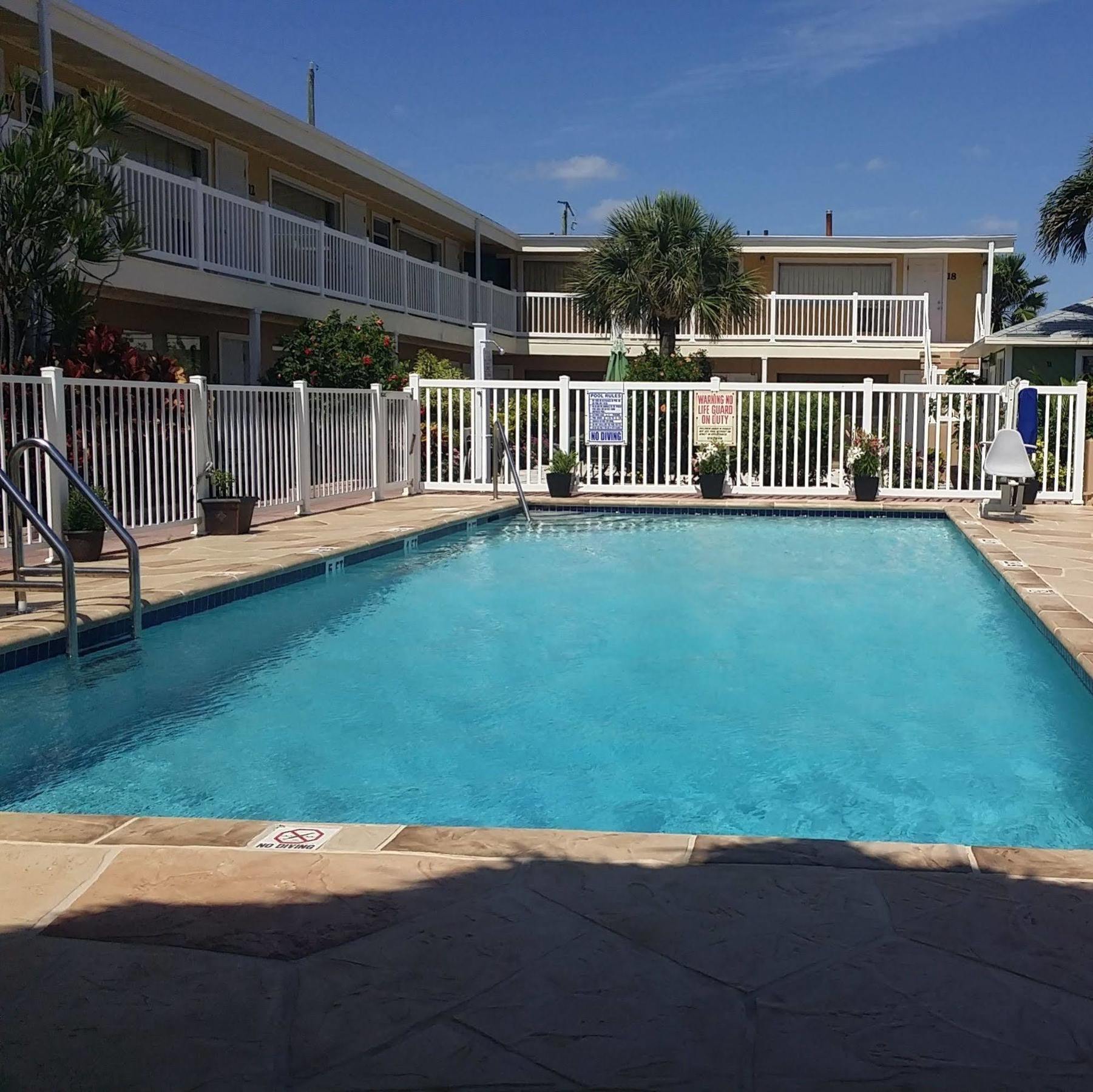 The Palms On Ocean Motel Pompano Beach Exterior photo